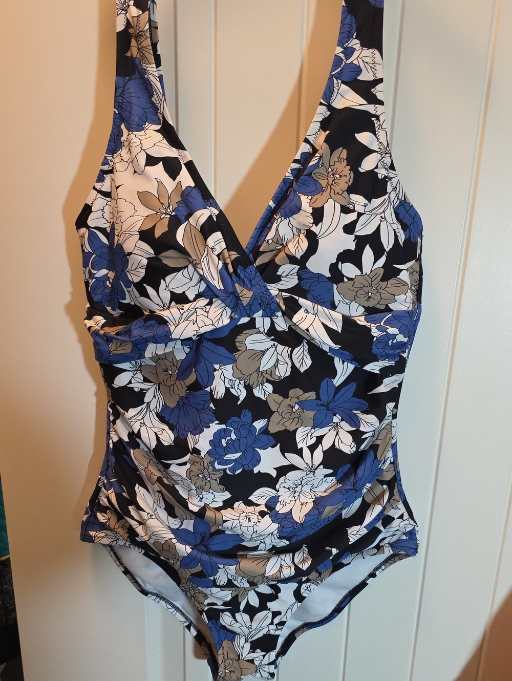 Floral V-Neck One-Piece Swimsuit in Blue, Black & White